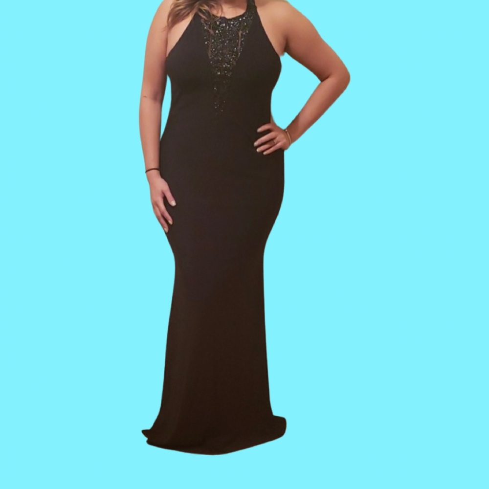 Size 14 Halter Style Black Classy Evening Gown - Picture 1 of 11
